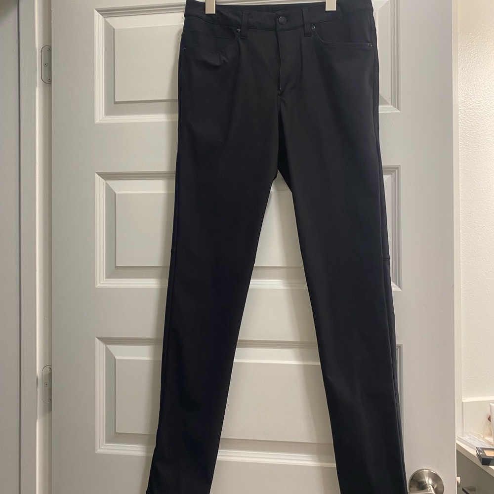 Men’s lululemon ABC pant